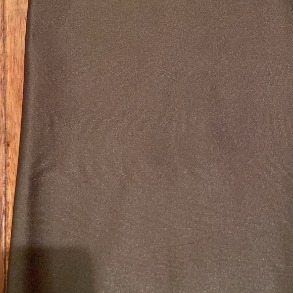 Koral leggings in Small - Picture 5 of 10